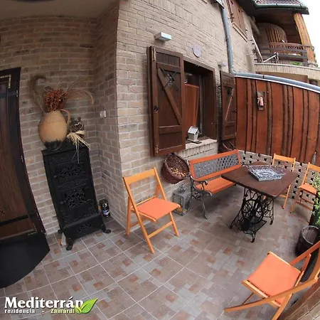 In Zamardi/balaton 20365 Apartman